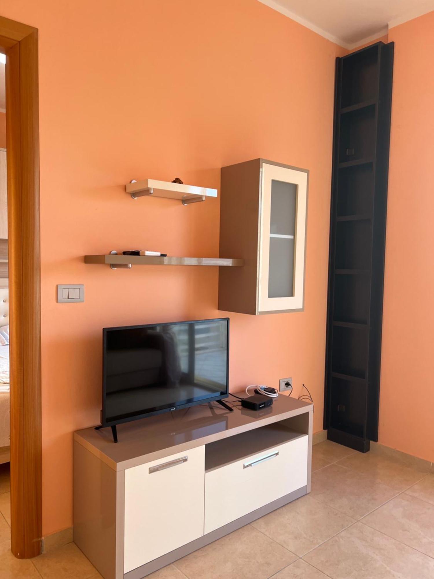 Horizon Apartments - Sea & Mountain View -Modern & Spacious Stay