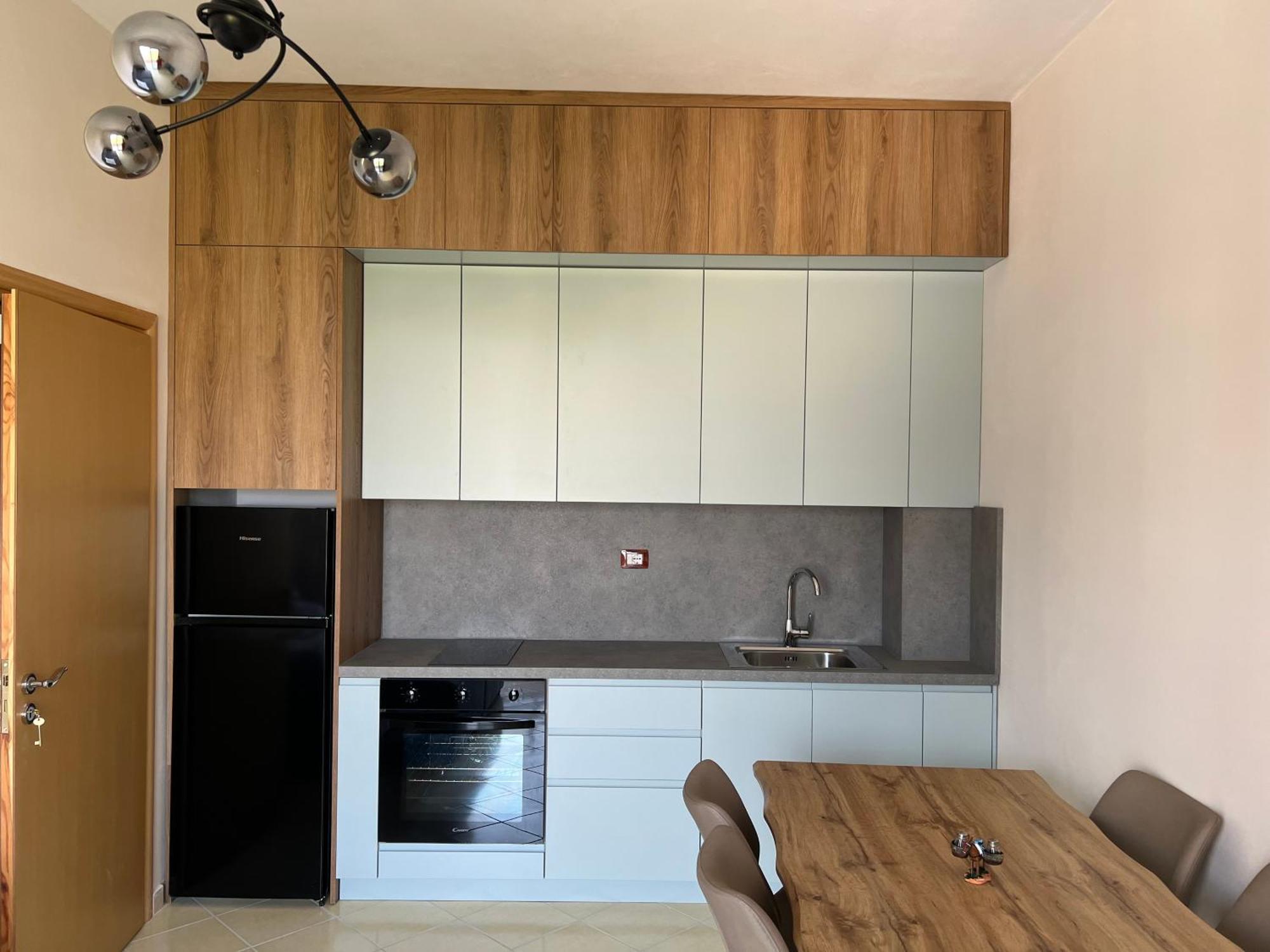 Horizon Apartments - Sea & Mountain View -Modern & Spacious Stay Apartment Orikum