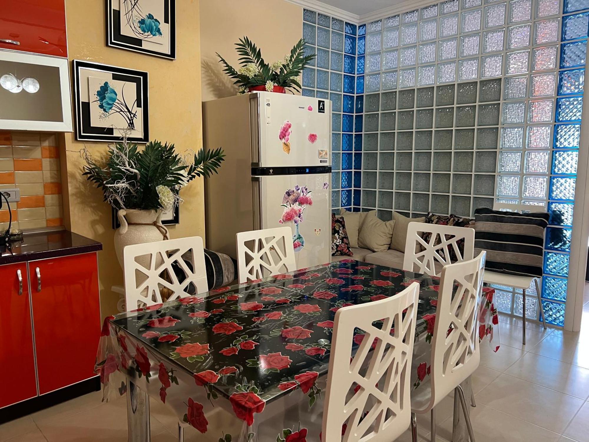 Horizon Apartments - Sea & Mountain View -Modern & Spacious Stay Apartment *