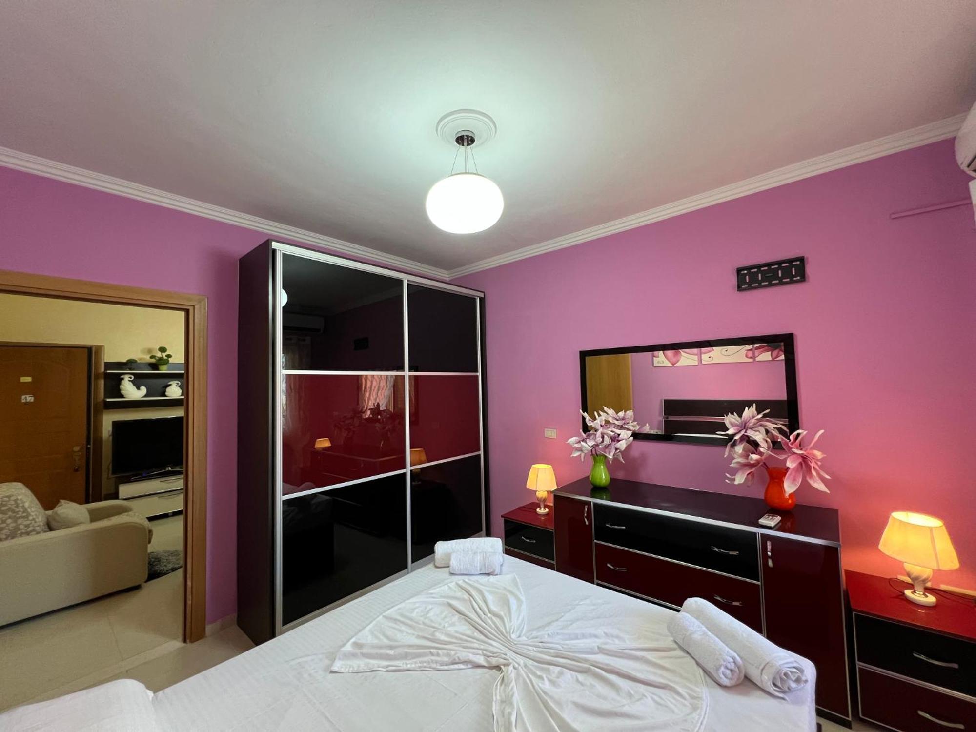 Horizon Apartments - Sea & Mountain View -Modern & Spacious Stay Apartment Orikum